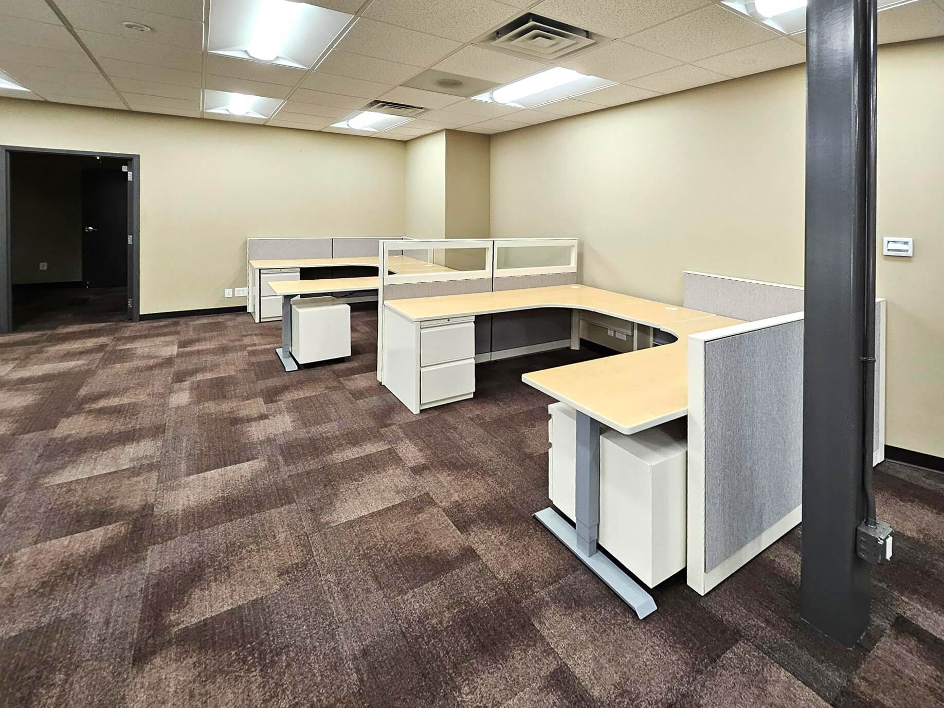 Modular office wall systems  488 pre inst 1 1